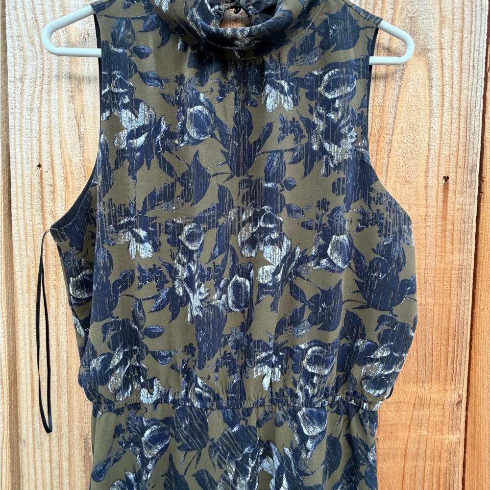 Evereve Olive and Black Floral Midi Dress - Picture 4 of 10